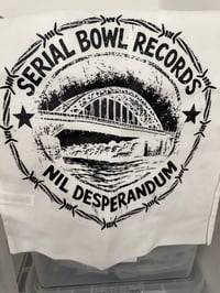 Serial Bowl Tote Bag - Nil Desperandum