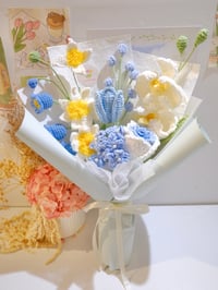 Image 1 of Bluebell Dreamy Bouquet