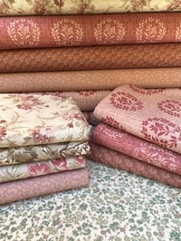 Image 3 of Marcus fabrics fleurs rose et beige 