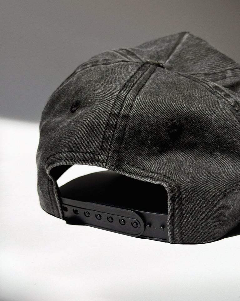 The Garage Cap Image 4