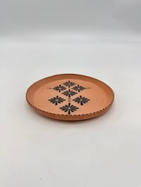 Image 3 of Decorative Flower Plate 2
