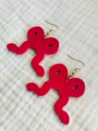 Image 2 of Maxi Red Bows