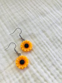 Image 2 of Sunflower Hour