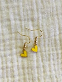Image 10 of Mini Hearts