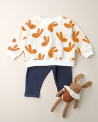 Image 5 of Legging Alma · Bleu nuit côtelé · Coton biologique