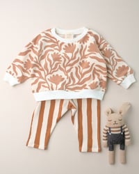 Image 5 of Legging Alma · Caramel rayé côtelé · Coton biologique