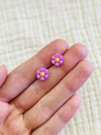 Image 4 of Ditsy Daisies Studs