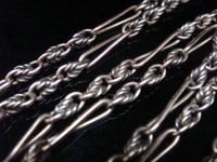 Image 2 of EDWARDIAN 9CT YELLOW GOLD CHAIN 24 INCHES 13.6G
