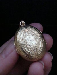Image 4 of VICTORIAN 18CT YELLOW GOLD CITRINE LOCKET PENDANT