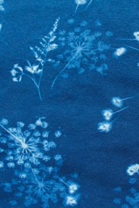 Image 2 of ♲ Queen Annes Lace Pre-Order Material - Cotton - XS-L