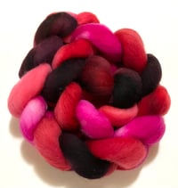 Image 2 of JUL - 28 -  BFL Wool Roving, Blue Face Leicester Top,  Micron 24, 4 oz