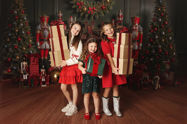 Image of  Kids Christmas Portraits: Saturday 11/14/26