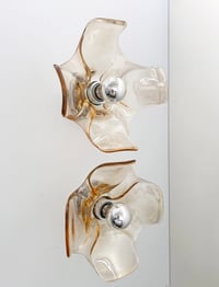 Image 8 of APLIQUE DE CRISTAL CON DISEÑO DE FLOR, AÑOS 60