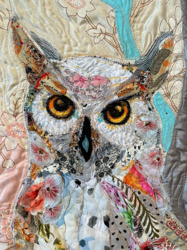 Owl Art Quilt "Light Guardian" — Textile Wildlife Wall Art, 72x53cm Image 5