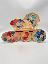 Image 4 of Flower Platter with Ladies