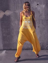 Image 1 of MONO AMARILLO AMANTES 