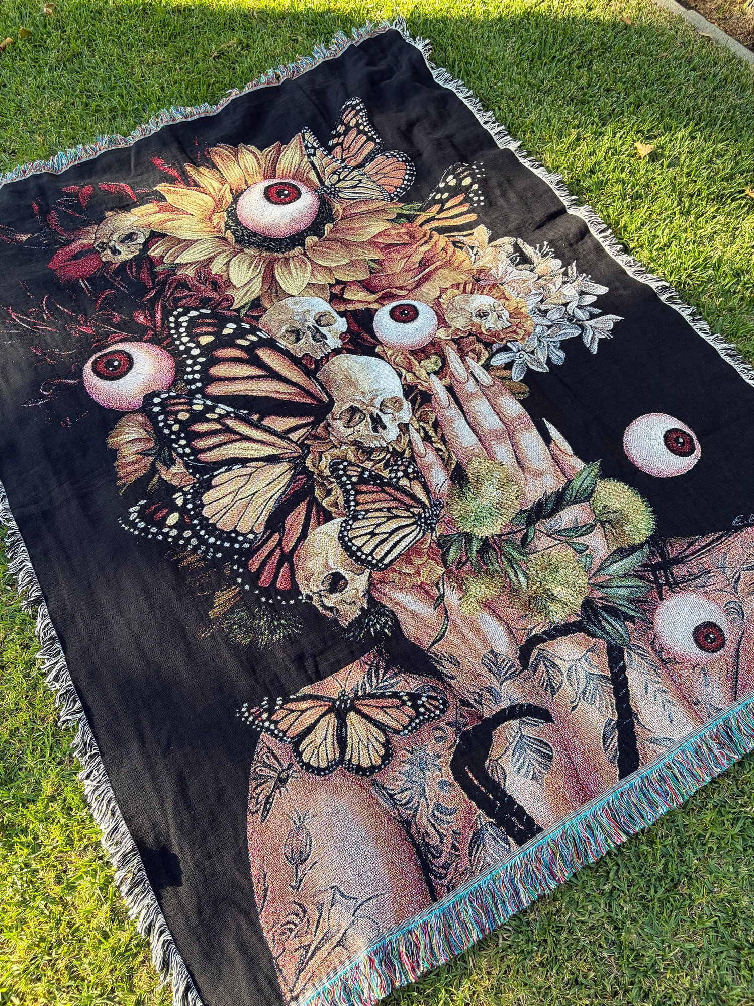 Image of 'Hold On To The Memory' Woven Tapestry Blanket