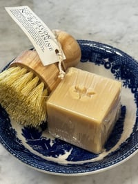 Image 3 of Blue Willow Thy Sweet Grace Savon de Cuísine Kitchen Soap Set   