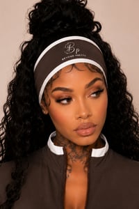 Image 2 of DOLCE SIGNATURE SET 
