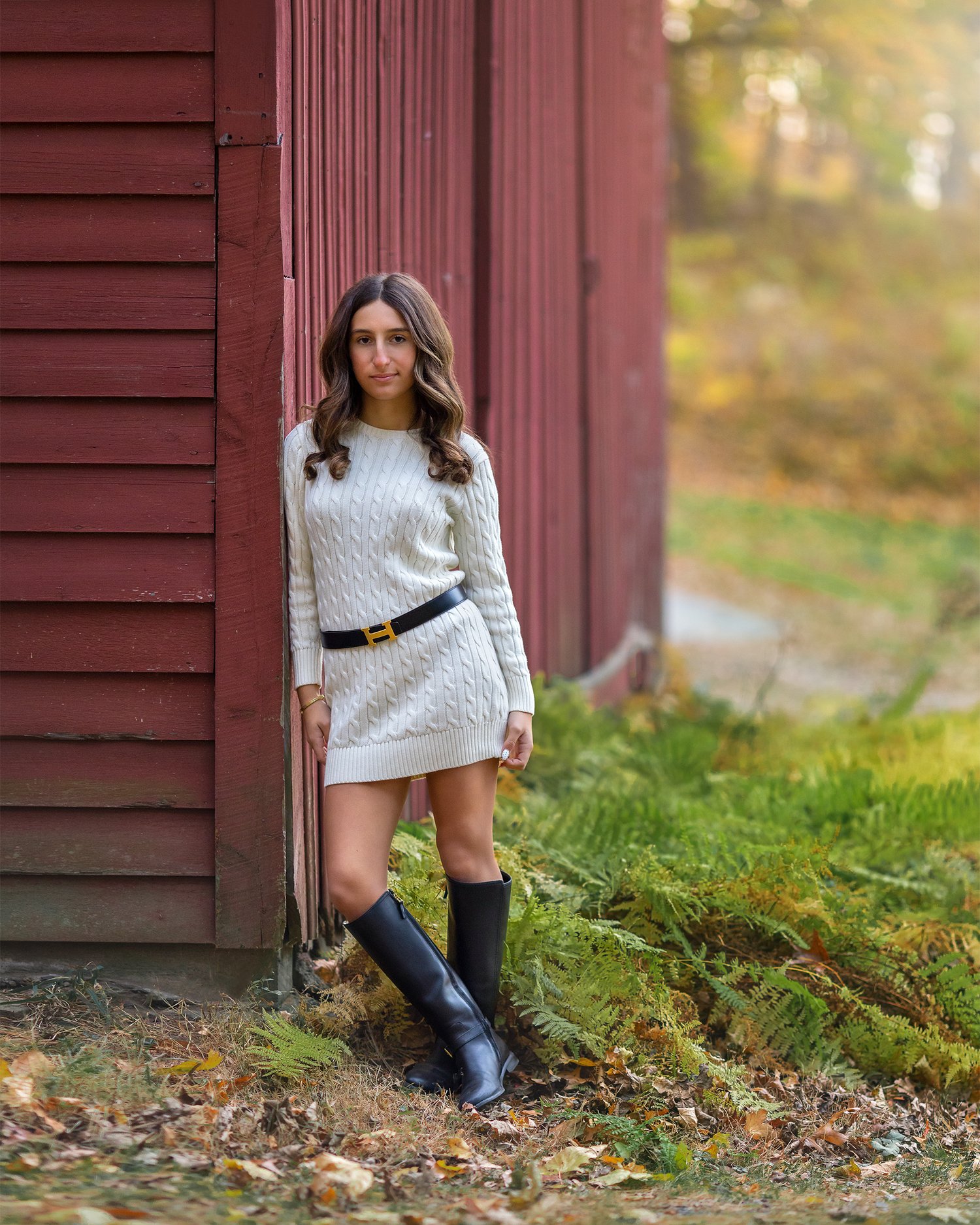 Image of Red Barn Mini Session (DEPOSIT)