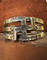 Image 1 of WL&A Handmade Old Style Heavy Ingot Whirling Log Crossroads Cuff - Size 7 to 7.5in Wrist