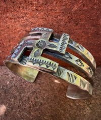 Image 3 of WL&A Handmade Old Style Heavy Ingot Whirling Log Crossroads Cuff - Size 7 to 7.5in Wrist