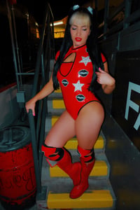 RED GEAR BACKSTAGE SIGNED 8x10