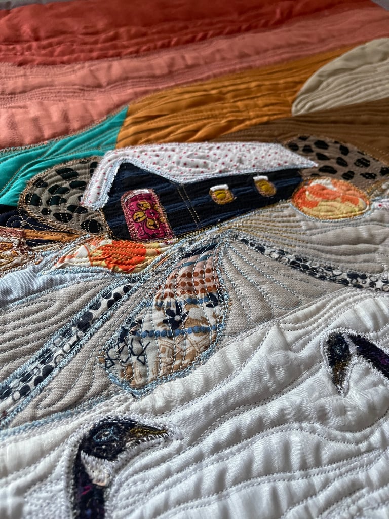 "Guys, where do we go next?» - Original Goose Textile Art Quilt, 66x55cm Image 4