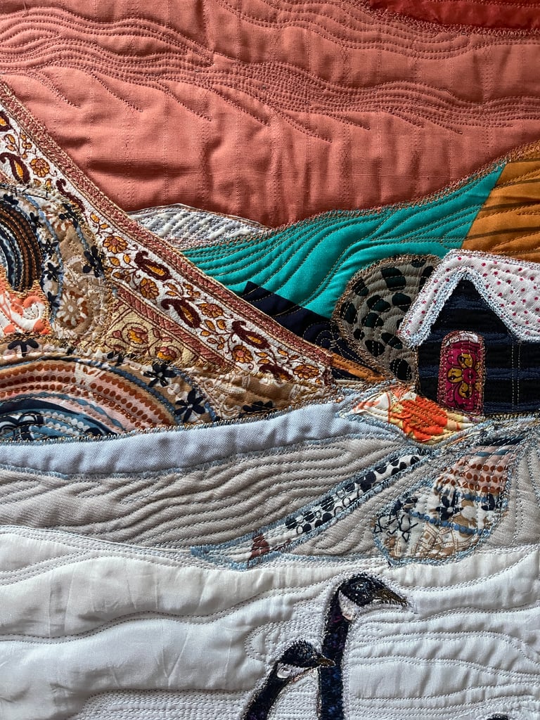 "Guys, where do we go next?» - Original Goose Textile Art Quilt, 66x55cm Image 9