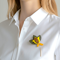 Image 3 of Broche Florale , modèle LOU,  Bleu
