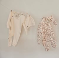 Image 1 of Organic Cotton Baby Jumpsuit & Hat Set – Cream