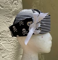Image 1 of Skull stripes sailor hat 