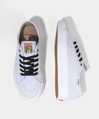 Image 2 of VANS_SKATE AVE CLASSIC :::SKY BLUE:::