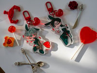 Image 2 of Alien Stage Ivantill Heart Acrylic Charms