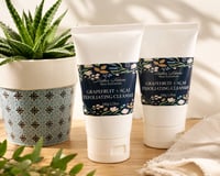  Grapefruit, Acai Berry & Jojoba Exfoliating Face Cleanser – Organic, Vegan & Nourishing