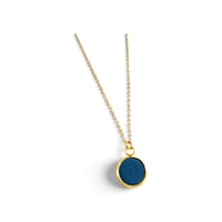Image 2 of Collier intemporel , modèle MARIE , Bleu jean