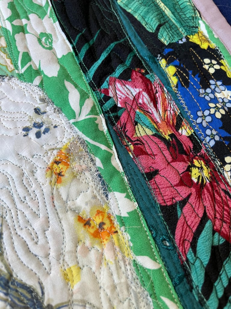 Smells Like Vacation - Goose Textile Wall Art, Colorful Bird Decor, 28x60cm Image 4