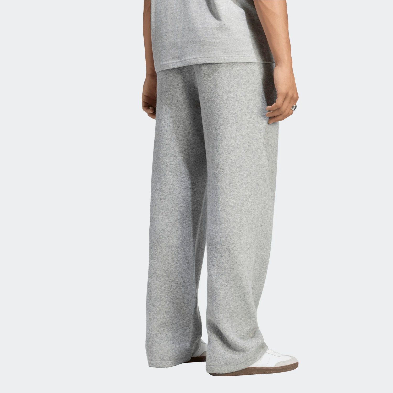 Image of ADIDAS ORIGINALS ESSENTIALS KNIT PANTS