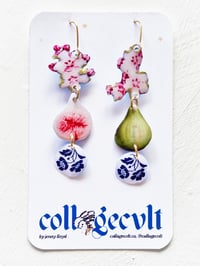 Image 3 of ‘deep pink, olive green’ – wild fruits gold earring dangles