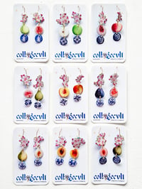 Image 2 of ‘rosy white peach’ – wild fruits gold earring dangles