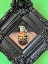 Image 4 of Party Favor