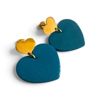 Image 1 of Boucles d'oreilles puces, modèle LOVE , Bleu bosphore