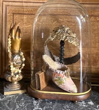 Image 2 of Chaussure soie XVIII ème 