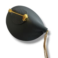 Image 4 of Broche Florale , modèle ARUM,  Gris souris