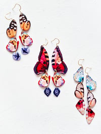 Image 2 of ‘warm and delicate blues’ – gold butterfly wing earring dangles