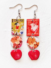 Image 1 of ‘I can fly’ – silver dutch folk earring dangles