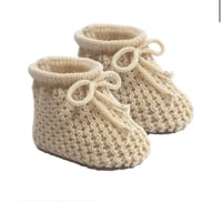 Image 4 of Front bow knitted booties