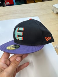 Image 1 of Etnies new era
