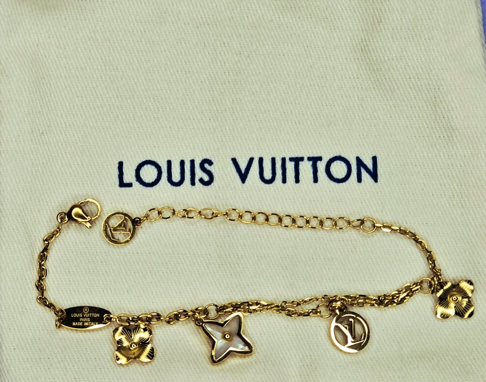 Image of LV Earrings & Bracelets