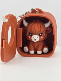 Image 2 of Backpack Buddy Highland cow